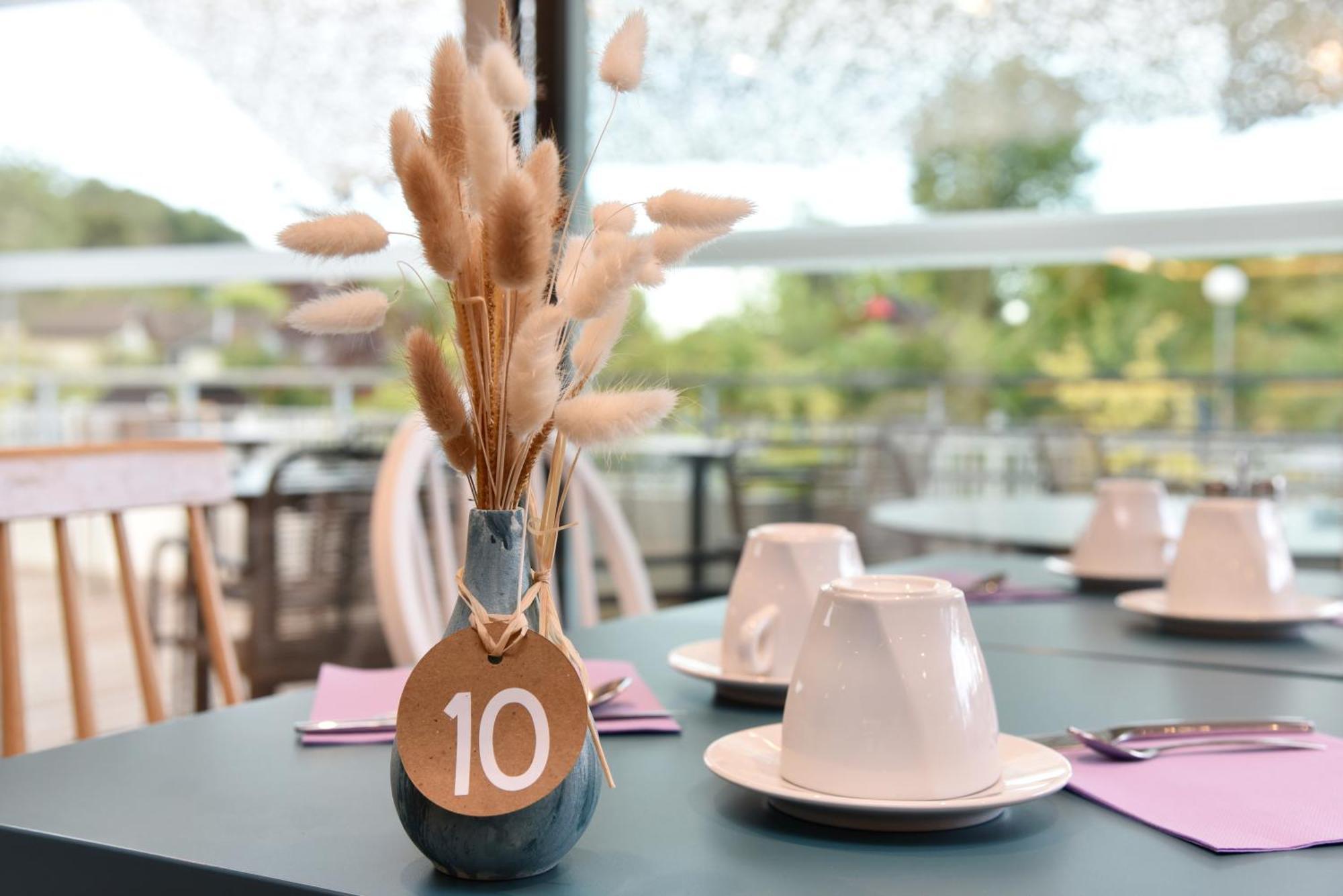 Shana Hotel & Residence Chanaz Ngoại thất bức ảnh